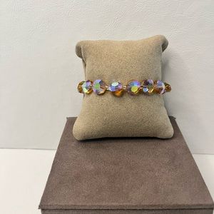 Vintage iridescent bead bracelet! Possibly Czech or Austrian. Beautiful!